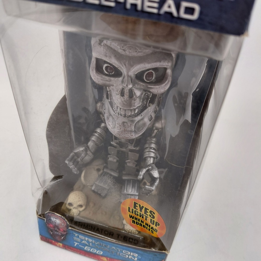 Funko Terminator Salvation T-600 Wacky Wobbler Bobble-Head Light Up Eyes 2009